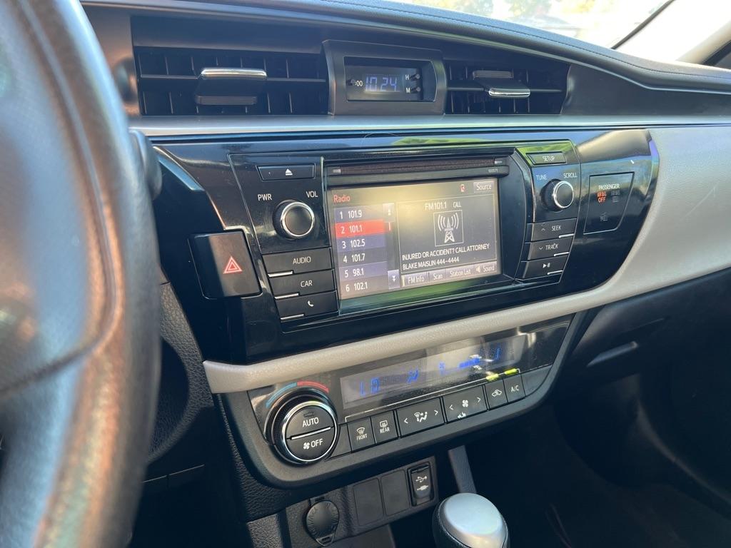 Toyota Corolla 4dr Sdn Auto LE (Natl) 2016