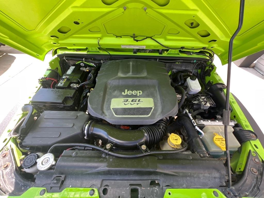 Jeep Wrangler Unlimited Sport 4WD 2012