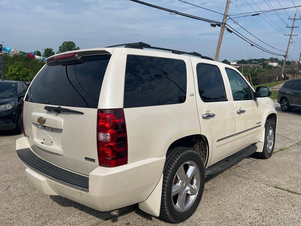 Chevrolet Tahoe LTZ 4WD 2012