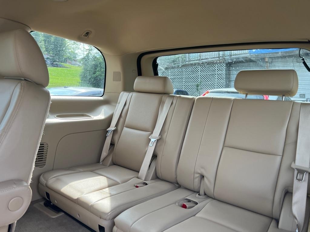 Chevrolet Tahoe LTZ 4WD 2012