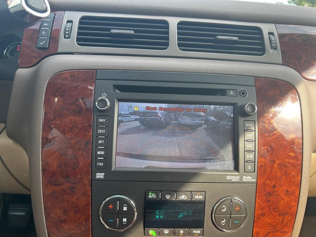 Chevrolet Tahoe LTZ 4WD 2012