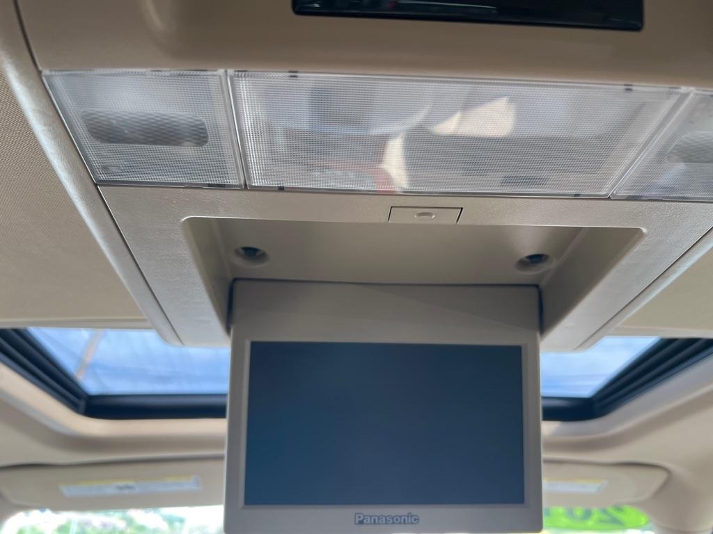 Chevrolet Tahoe LTZ 4WD 2012