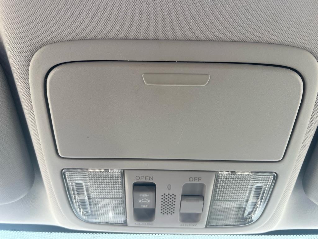 Honda CR-V EX 4WD 5-Speed AT 2011