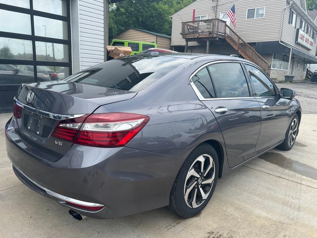 Honda Accord EX-L Sedan V6 CVT w/ Honda Sensing 6-Spd AT 2017