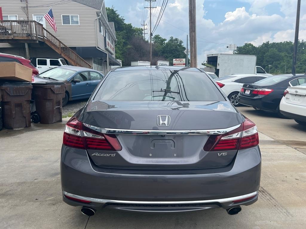 Honda Accord EX-L Sedan V6 CVT w/ Honda Sensing 6-Spd AT 2017