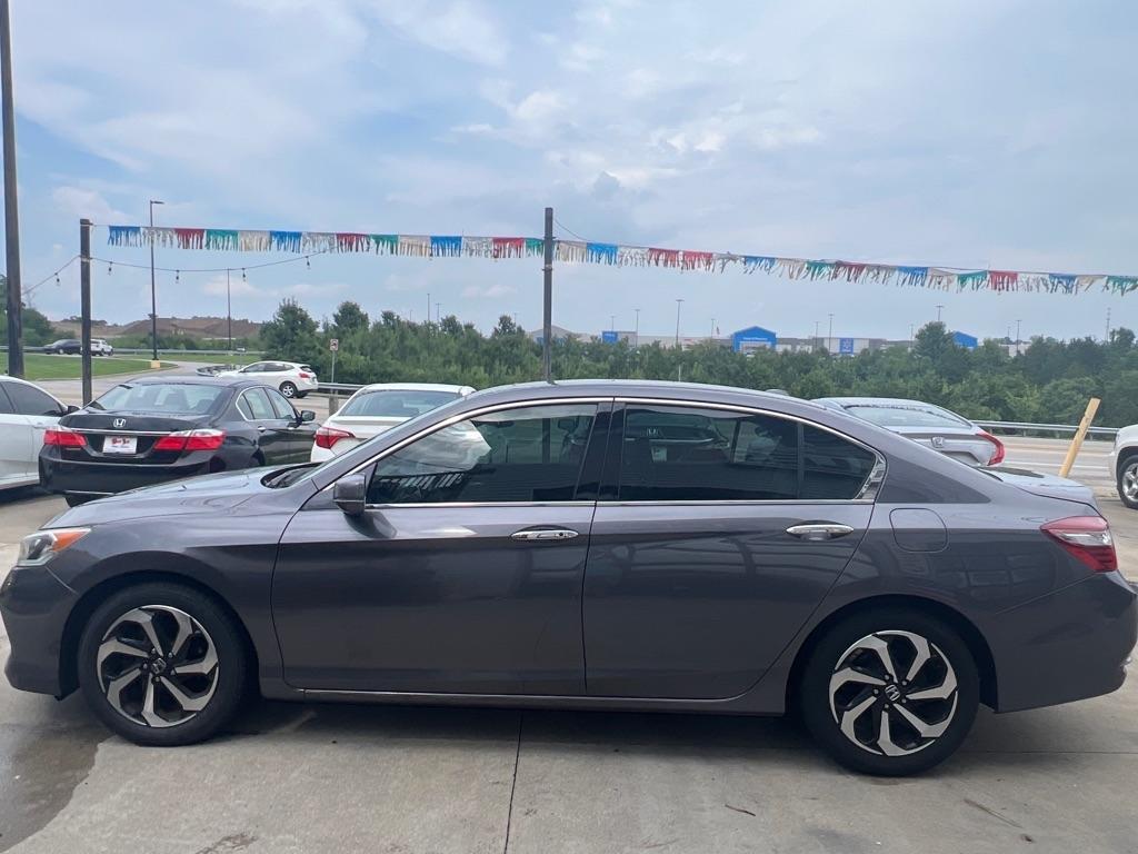 Honda Accord EX-L Sedan V6 CVT w/ Honda Sensing 6-Spd AT 2017