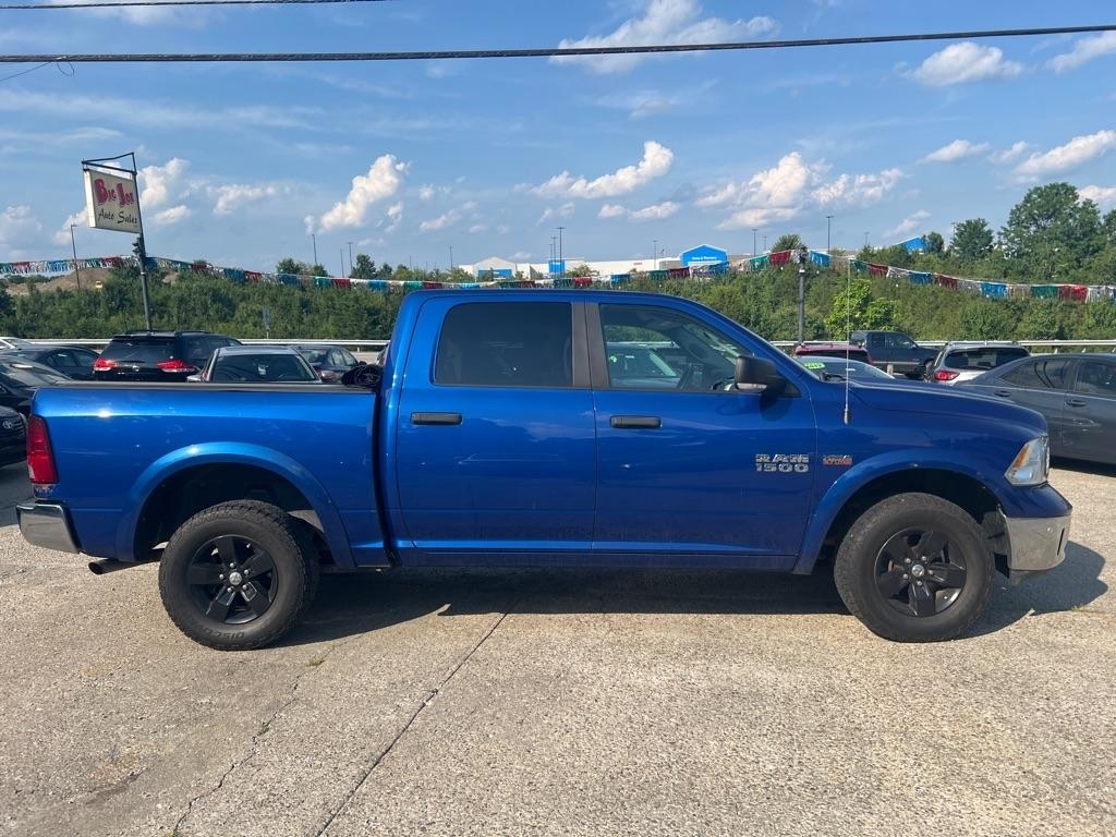 RAM 1500 SLT Crew Cab SWB 4WD 2015