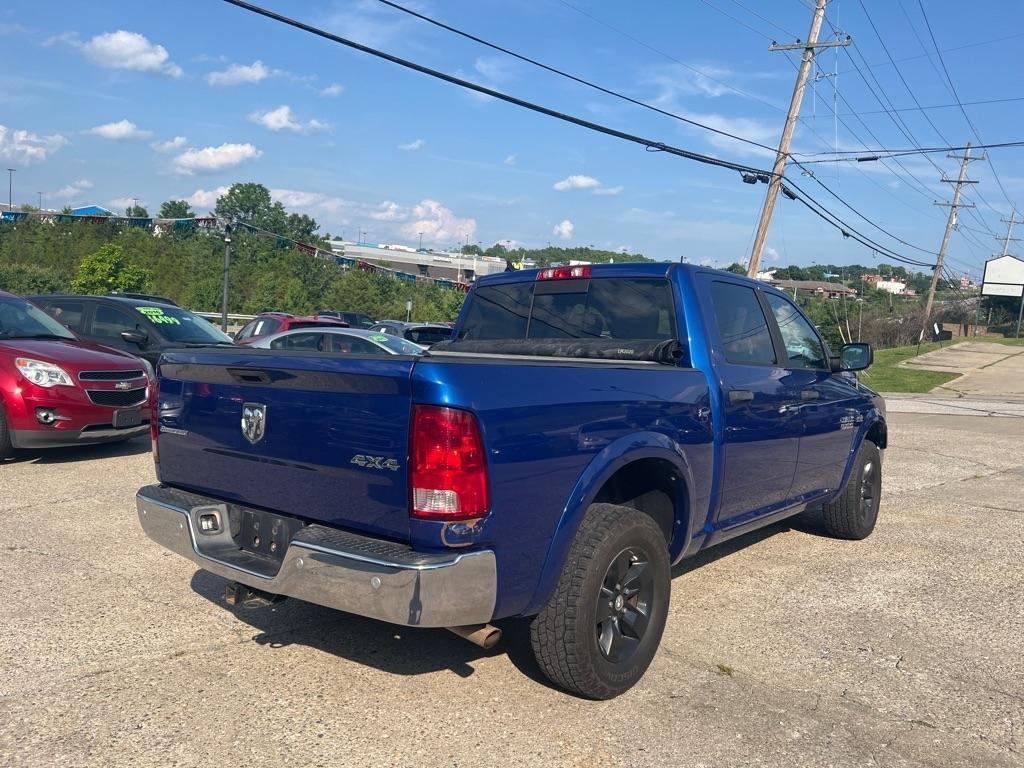 RAM 1500 SLT Crew Cab SWB 4WD 2015