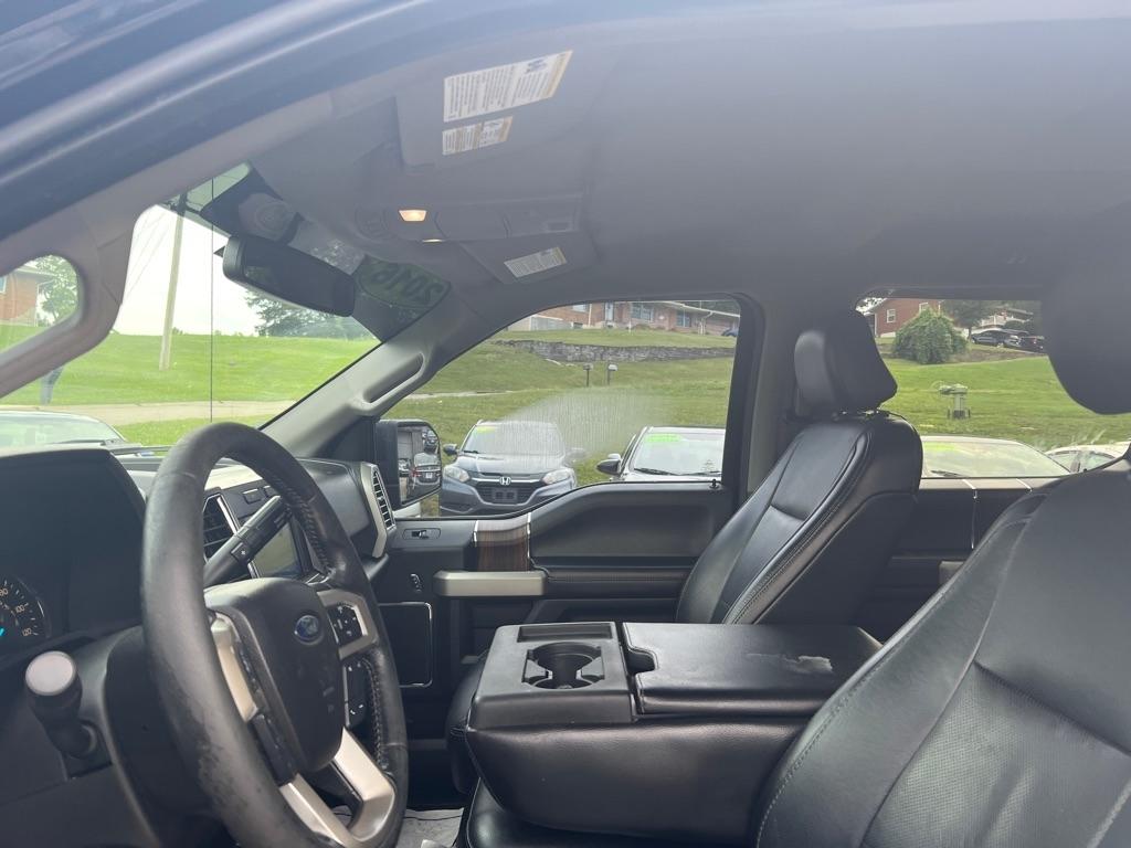 Ford F-150 Lariat SuperCrew 5.5-ft. Bed 4WD 2016
