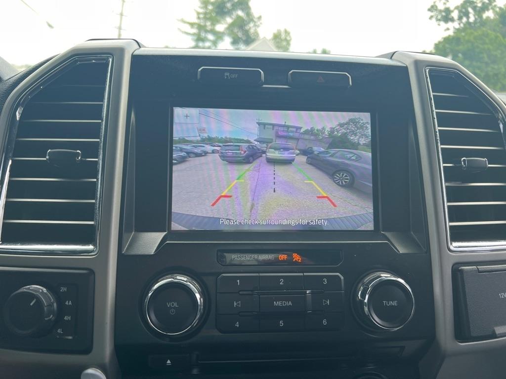 Ford F-150 Lariat SuperCrew 5.5-ft. Bed 4WD 2016