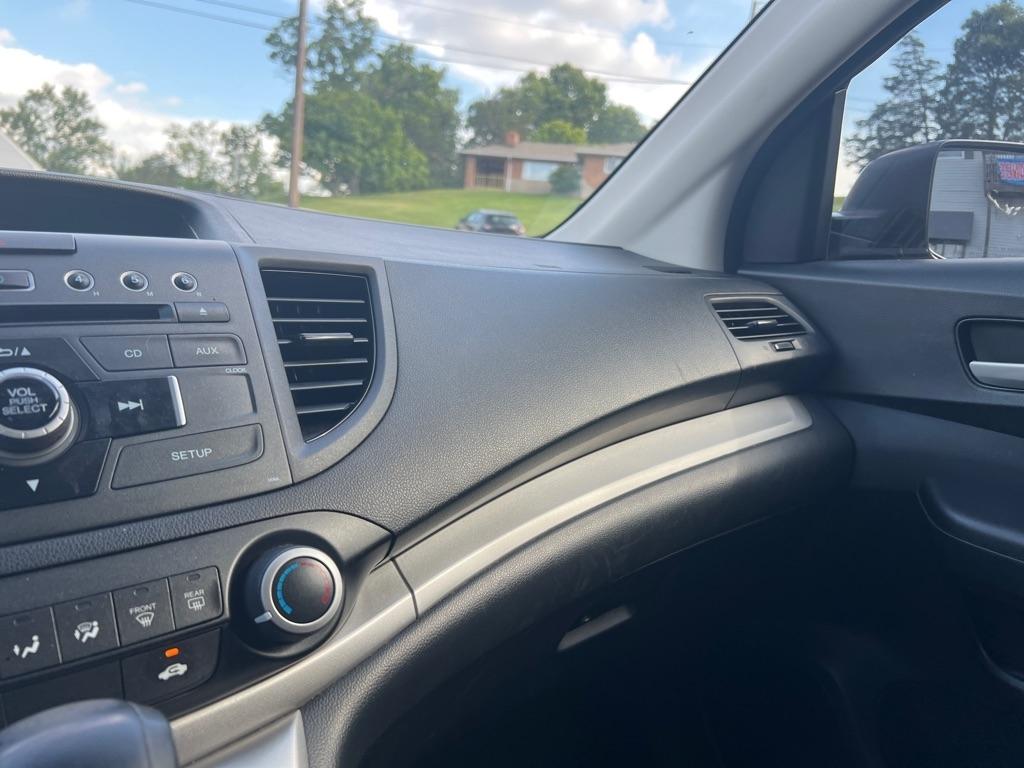 Honda CR-V LX 2WD 5-Speed AT 2013
