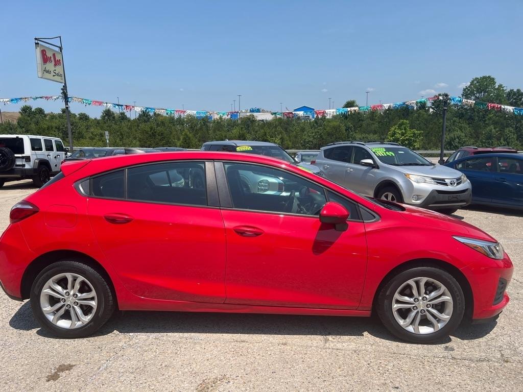 Chevrolet Cruze LS Hatchback 2019