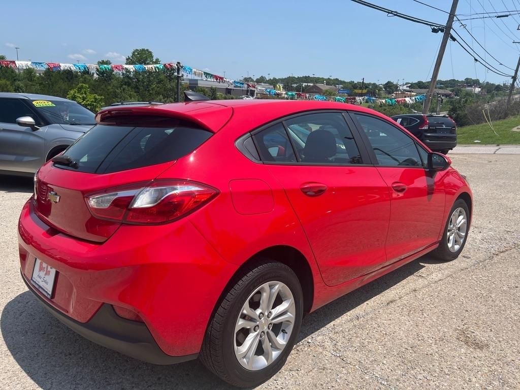 Chevrolet Cruze LS Hatchback 2019