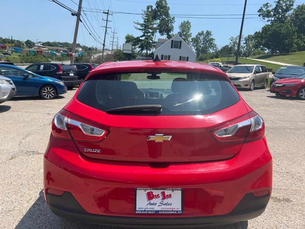 Chevrolet Cruze LS Hatchback 2019