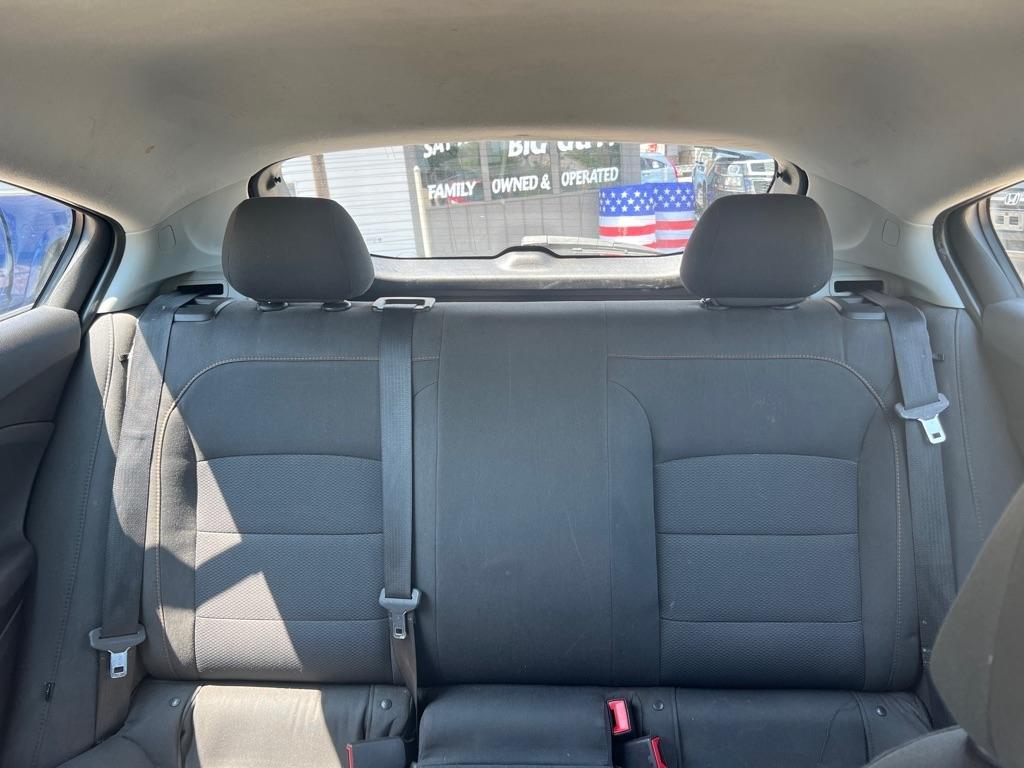 Chevrolet Cruze LS Hatchback 2019