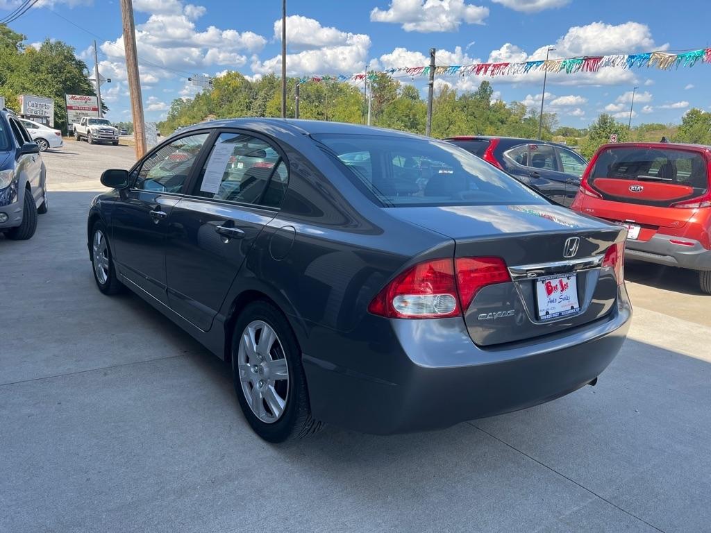 Honda Civic EX-L Sedan 5-Speed AT 2011