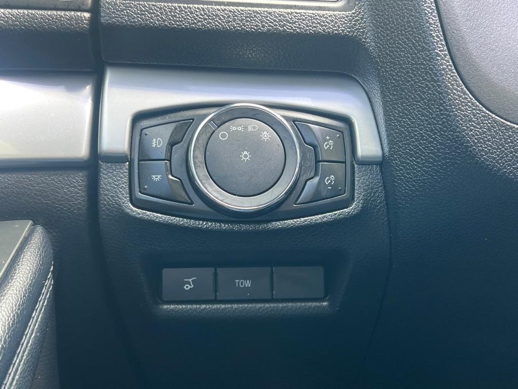 Ford Explorer XLT 4WD 2017