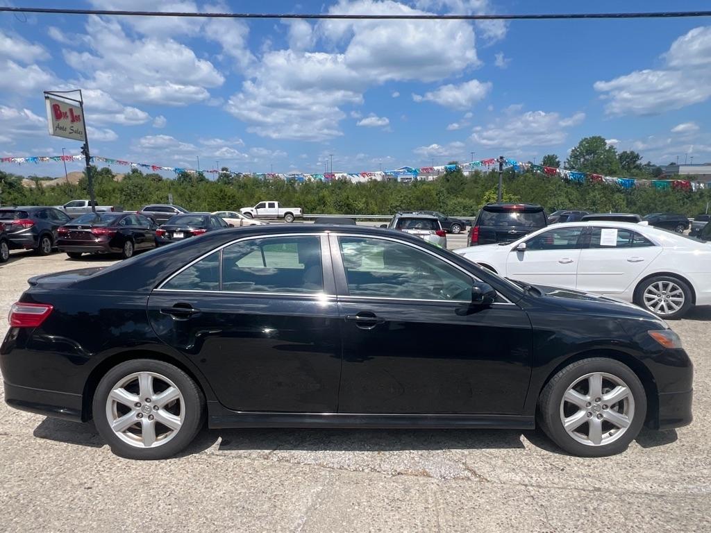 Toyota Camry SE 4D Sedan 2009