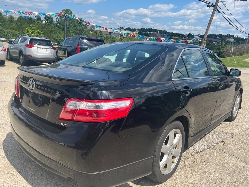 Toyota Camry SE 4D Sedan 2009
