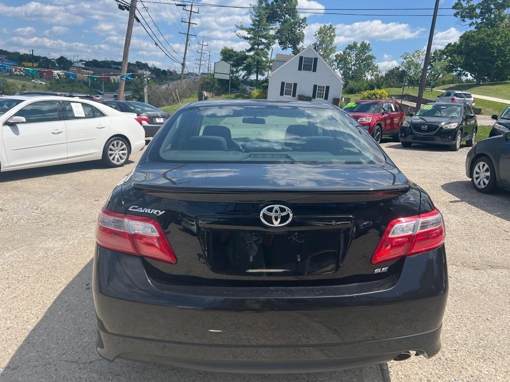 Toyota Camry SE 4D Sedan 2009