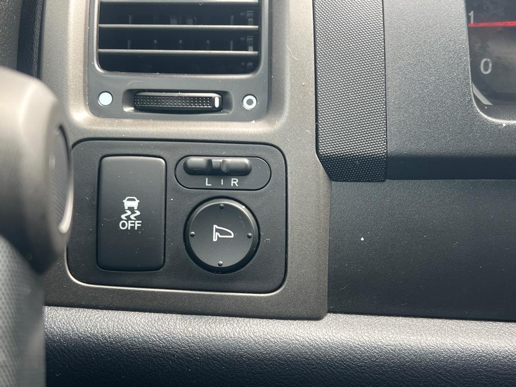 Honda CR-V LX 4WD 5-Speed AT 2010
