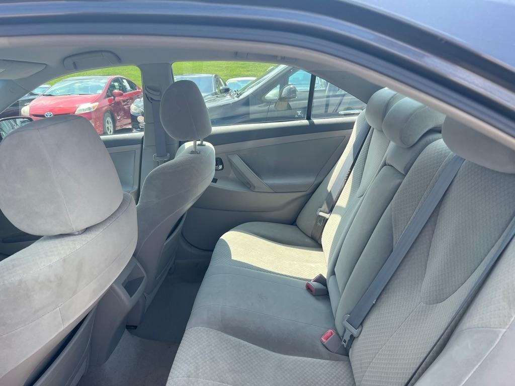 Toyota Camry LE 4D Sedan 2009