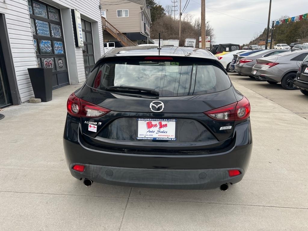 Mazda MAZDA3 i Sport AT 5-Door 2014
