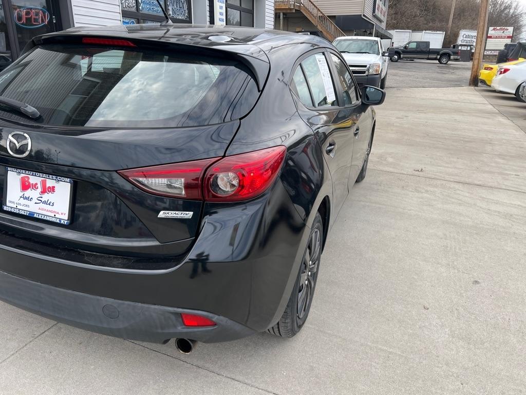Mazda MAZDA3 i Sport AT 5-Door 2014
