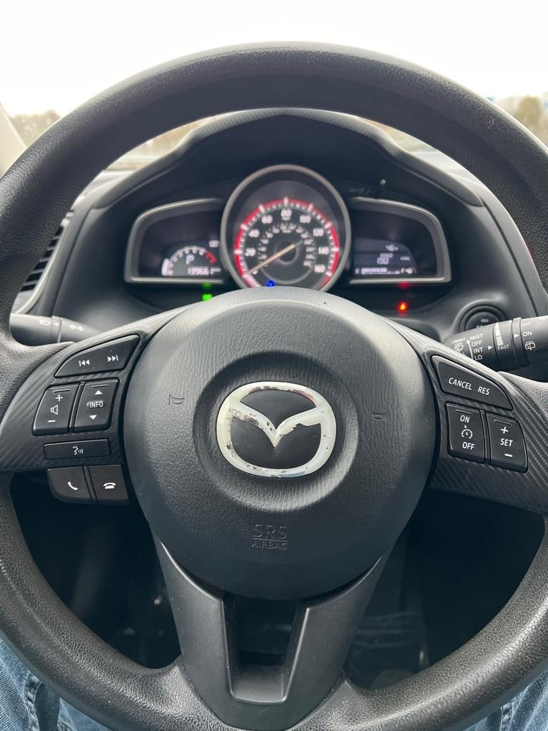 Mazda MAZDA3 i Sport AT 5-Door 2014