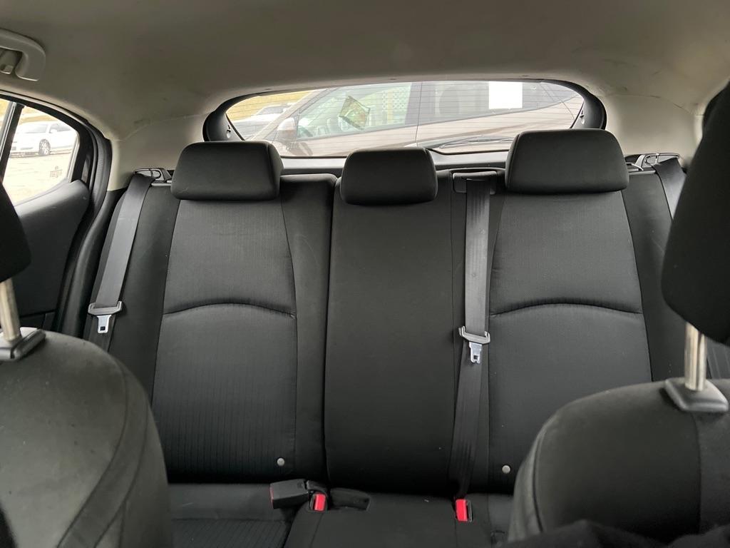 Mazda MAZDA3 i Sport AT 5-Door 2014