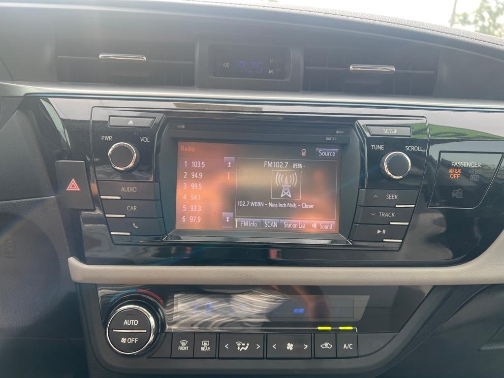 Toyota Corolla LE CVT 2015