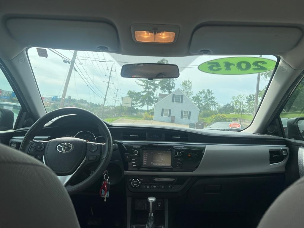 Toyota Corolla LE CVT 2015