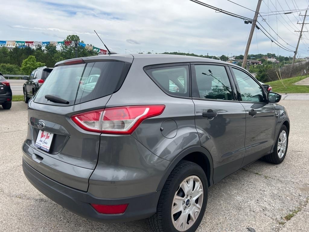 Ford Escape S FWD 2014