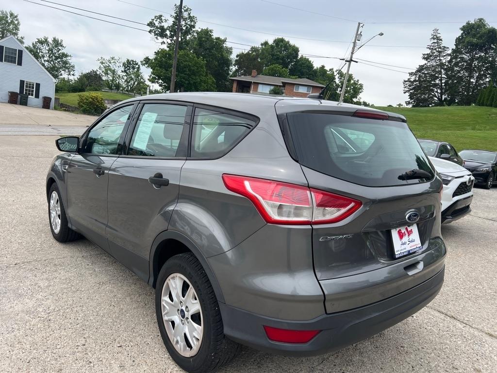 Ford Escape S FWD 2014