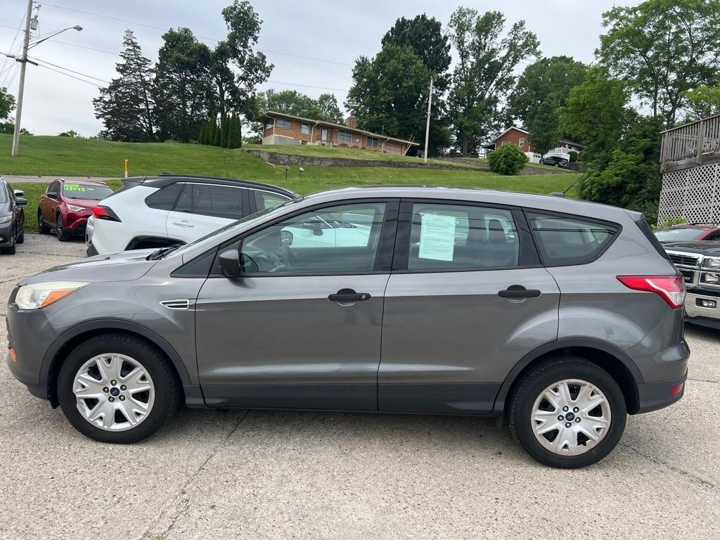 Ford Escape S FWD 2014