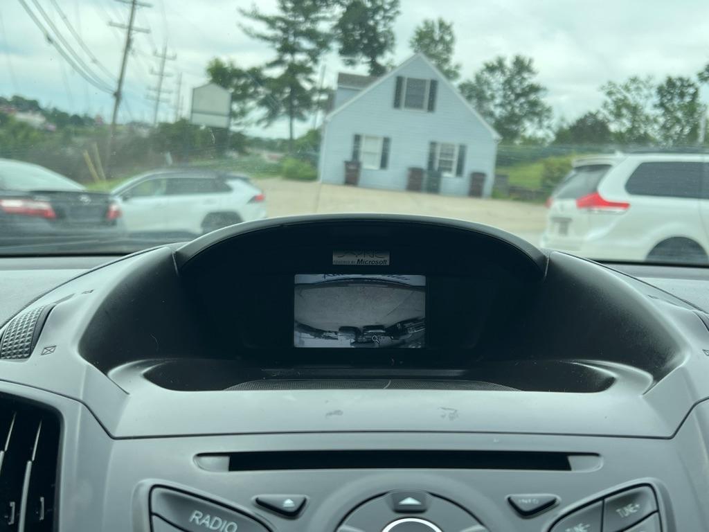 Ford Escape S FWD 2014