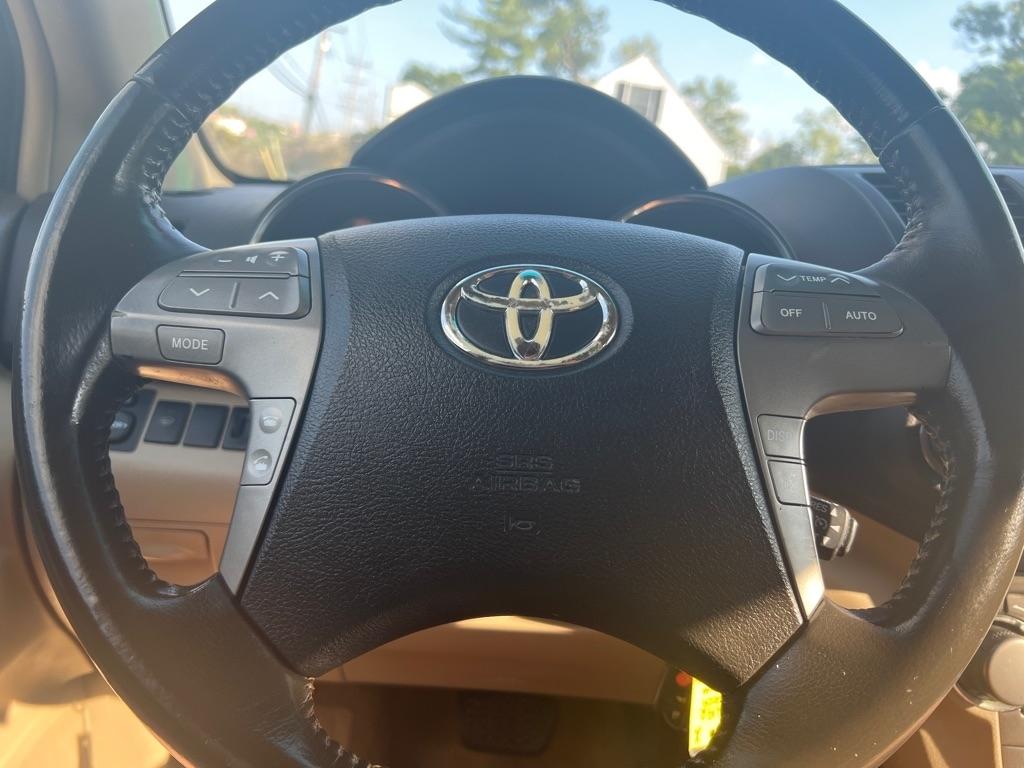 Toyota Highlander Sport 2WD 2009