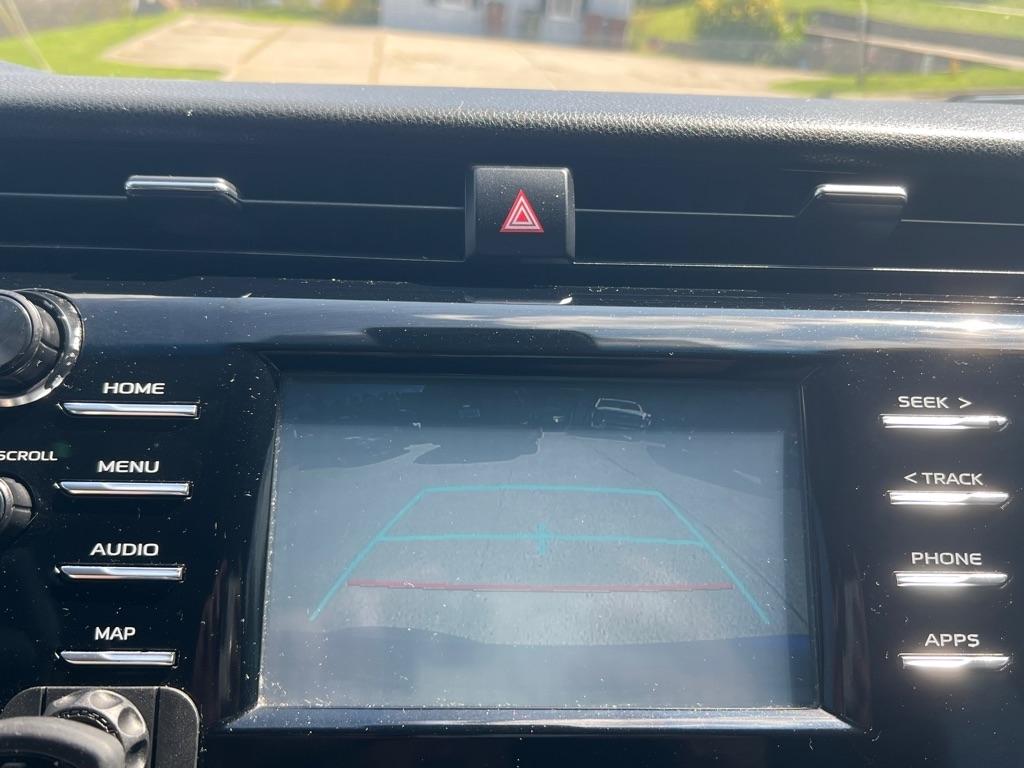 Toyota Camry SE 2019