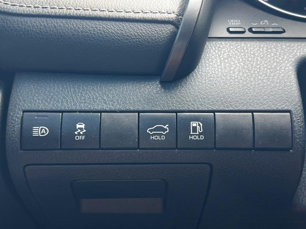 Toyota Camry SE 2019