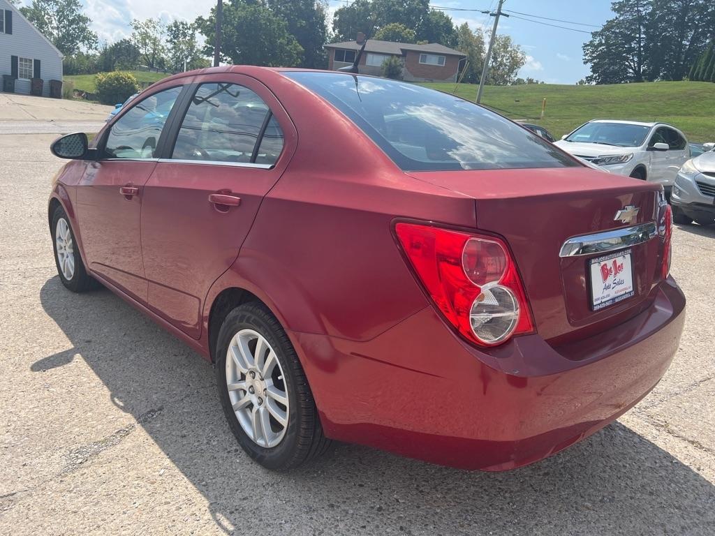 Chevrolet Sonic 2LT Sedan 2012