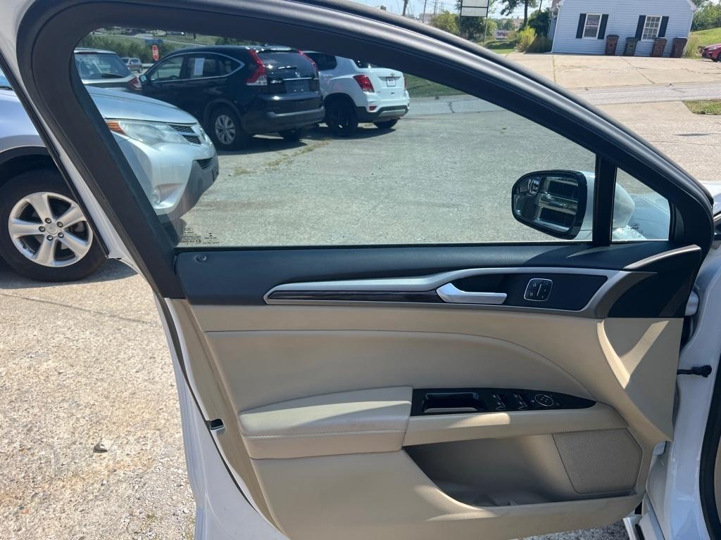 Ford Fusion SE 2014