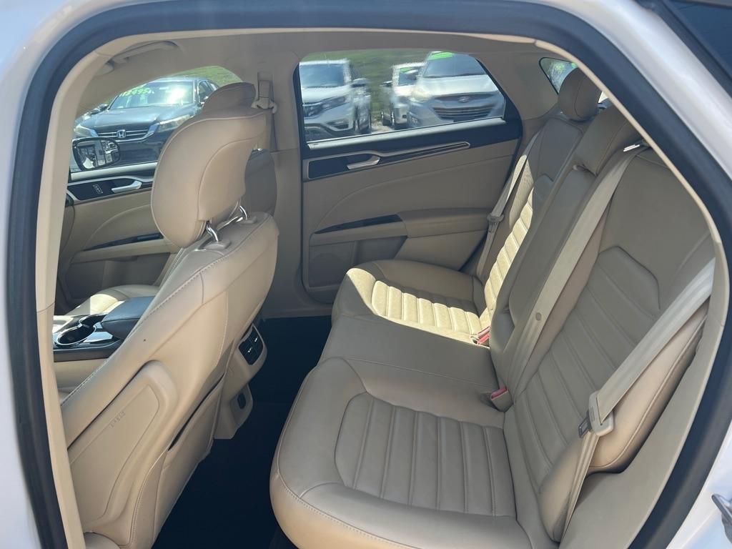 Ford Fusion SE 2014