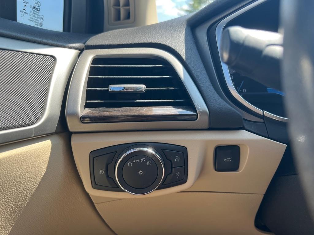 Ford Fusion SE 2014