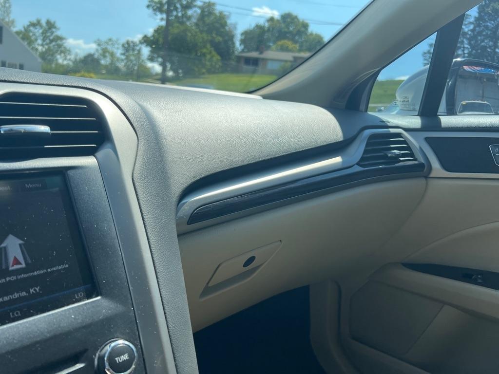 Ford Fusion SE 2014