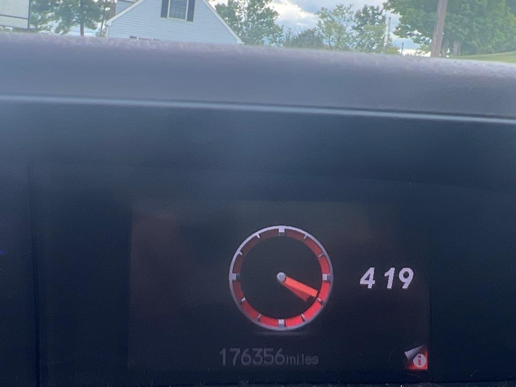 Honda Civic LX Sedan 5-Speed AT 2012