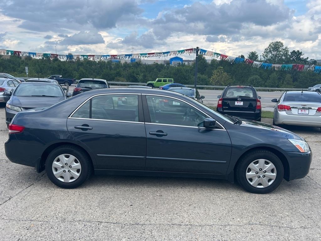 Honda Accord LX sedan AT 2004
