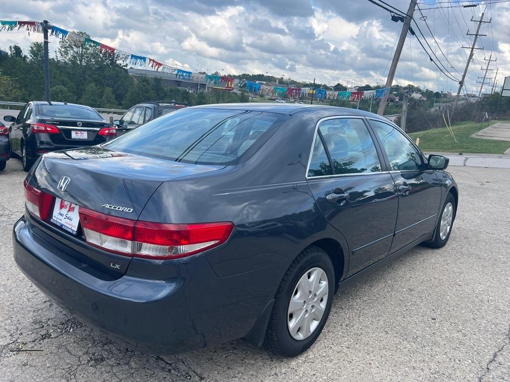 Honda Accord LX sedan AT 2004