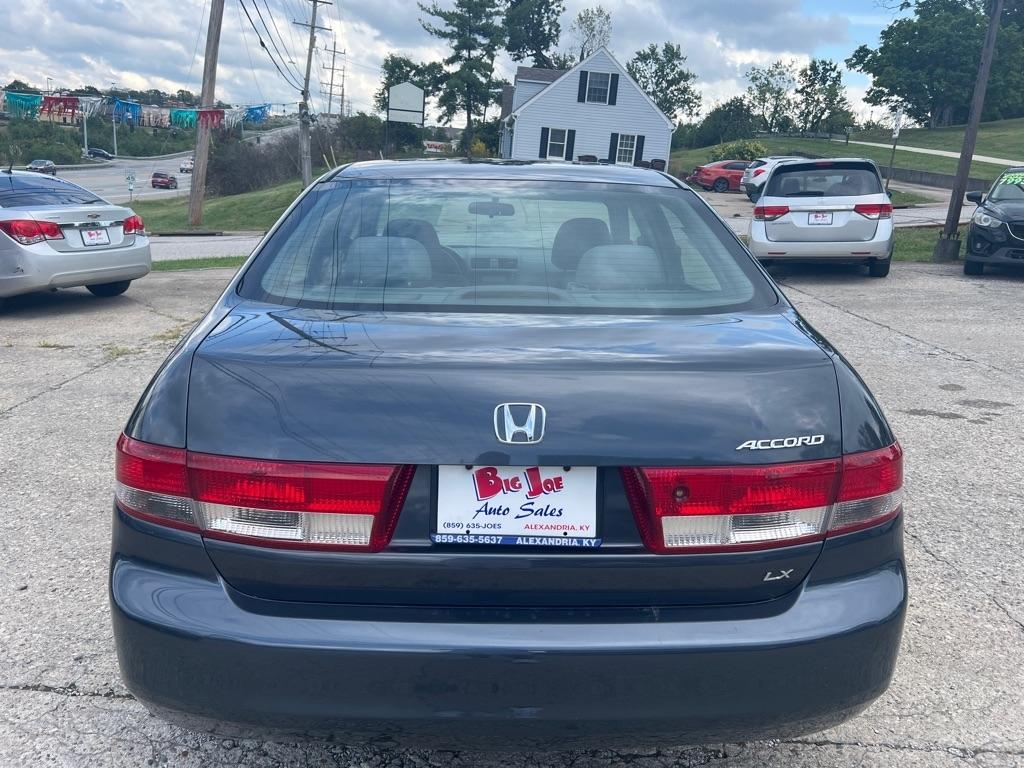 Honda Accord LX sedan AT 2004
