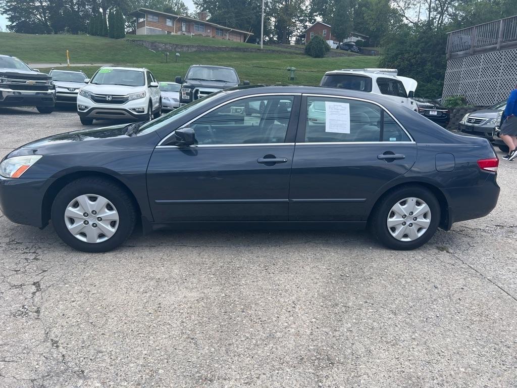 Honda Accord LX sedan AT 2004