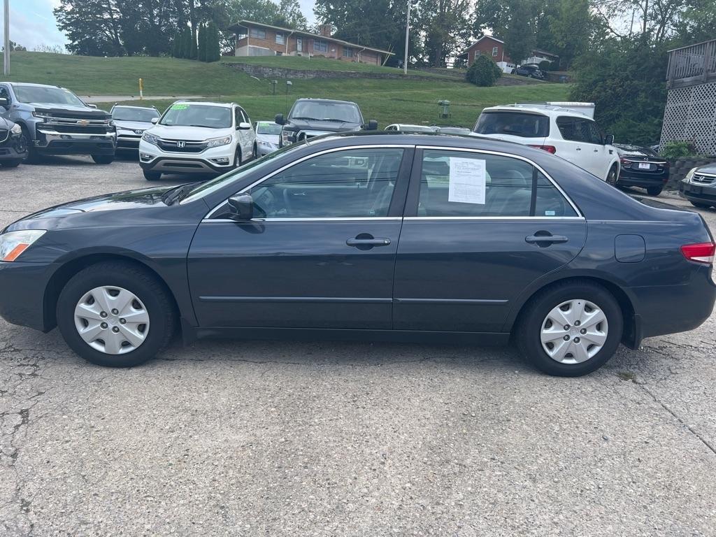 Honda Accord LX sedan AT 2004